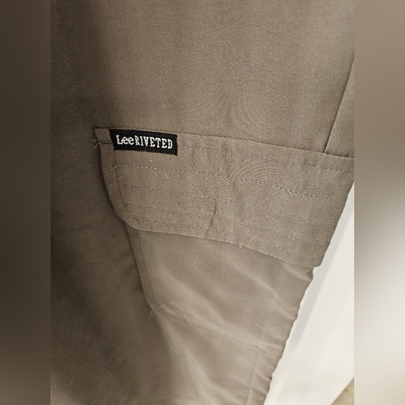 NWT - "Lee Riveted" "Olive" Green Drawstring Pants - Size XL - Vintage - Picture 3 of 9